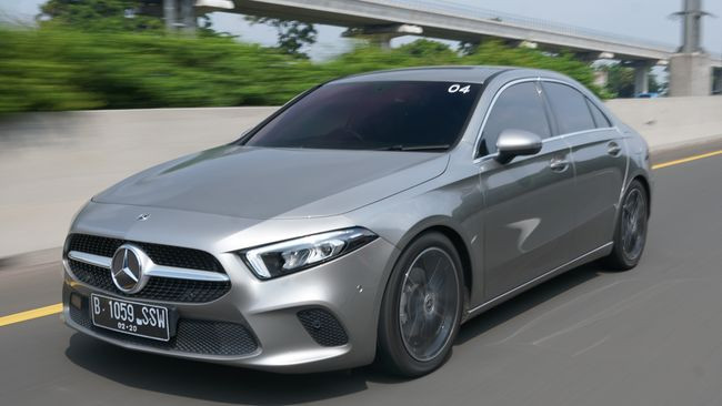 Cengkeraman Mercedes-Benz hingga Diisukan Gabung ke Indomobil Grup