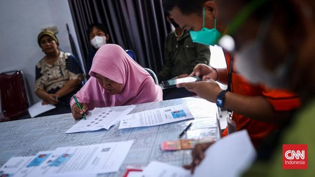 3 Bansos yang Cair Bareng Mulai Bulan Ini