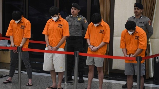 pengungkapan-kasus-mafia-dan-judi-bola-1_169.jpg