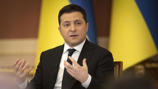Sindir Putin, Zelensky Sebut G19 Bukan G20 di Depan Jokowi-Biden