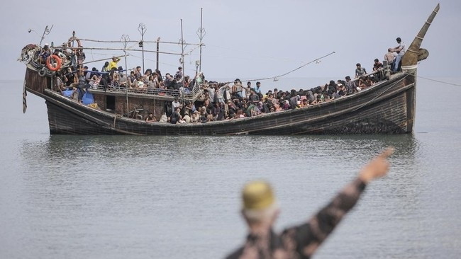 ratusan-imigran-rohingya-banjiri-aceh-selama-sepekan-terakhir-5_169.jpg