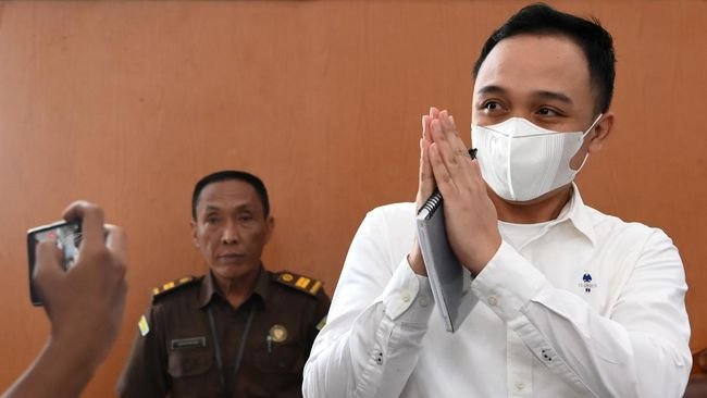 Ricky Rizal Akui Pernah Diberi Ferdy Sambo Uang Puluhan Juta Rupiah 