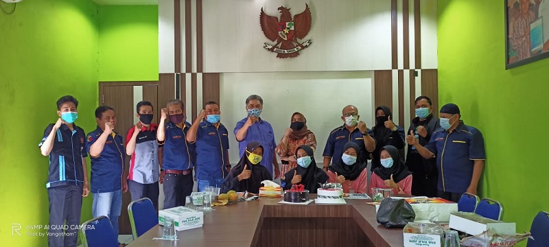 FOTO BERSAMA HUT HARIAN VOKAL KE-12