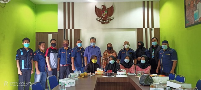 FOTO BERSAMA HUT HARIAN VOKAL KE-12